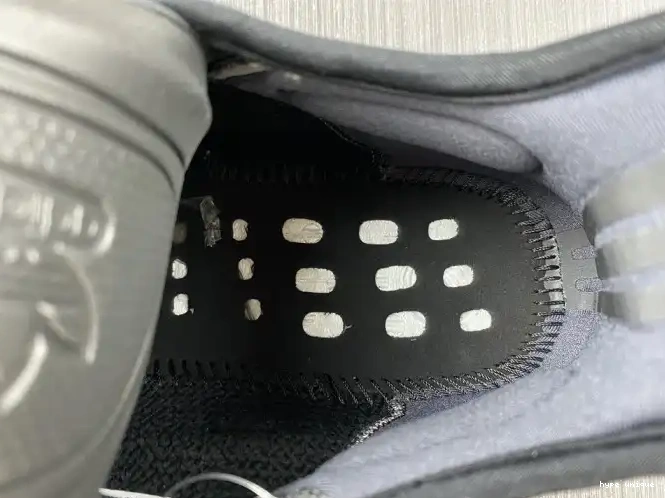 hype Boost V2 Onyx 350 Adidas HQ4540 Yeezy 0604